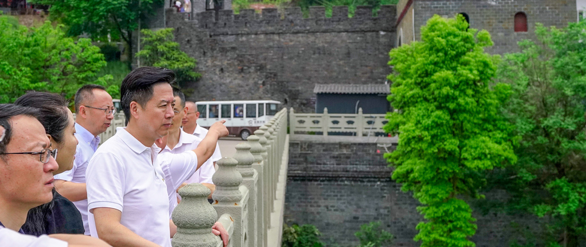 集團領(lǐng)導督察金龍長城景區(qū)節(jié)前綜合工作