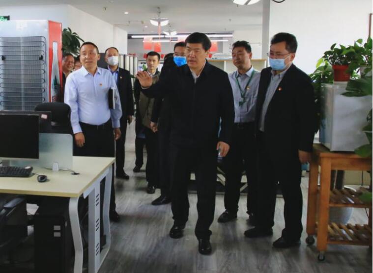 羅強(qiáng)副省長(zhǎng)調(diào)研四川青旅