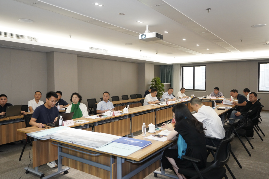 集團(tuán)召開2022年第一次戰(zhàn)略與投資決策（咨詢）委員會會議